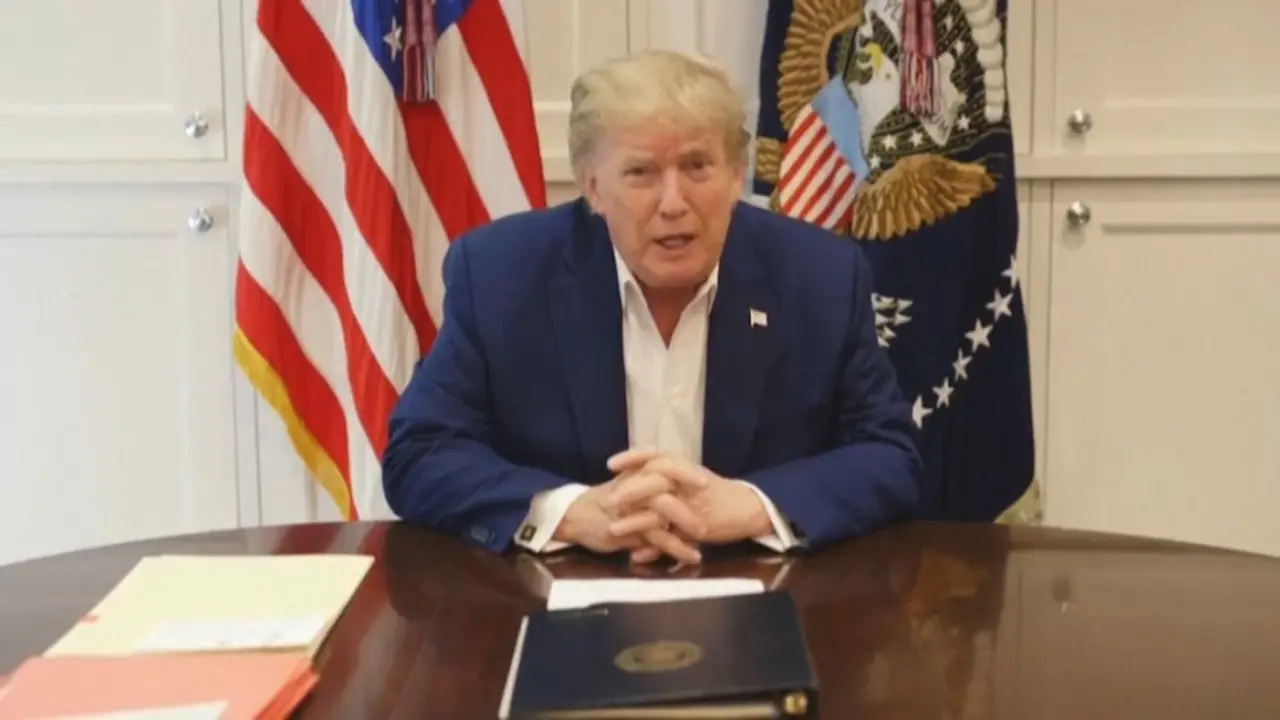 Trump no puede revertir su imagen en las encuestas