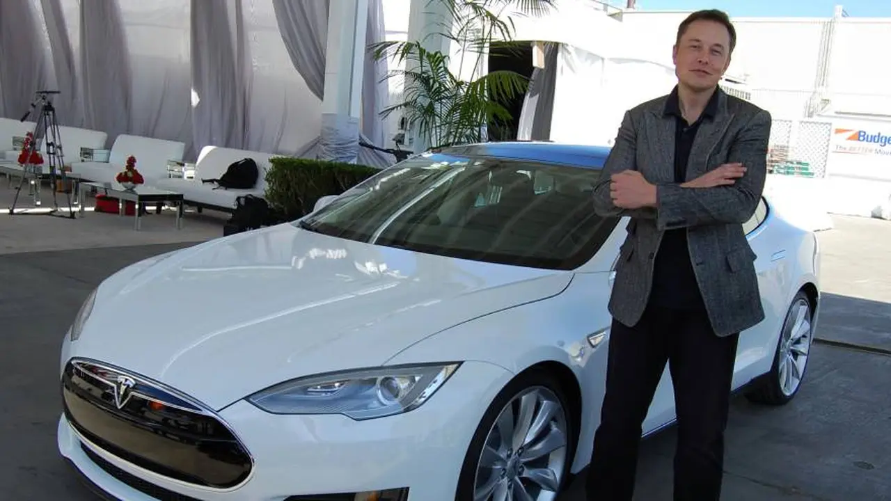 Elon Musk, fundador de Tesla.
