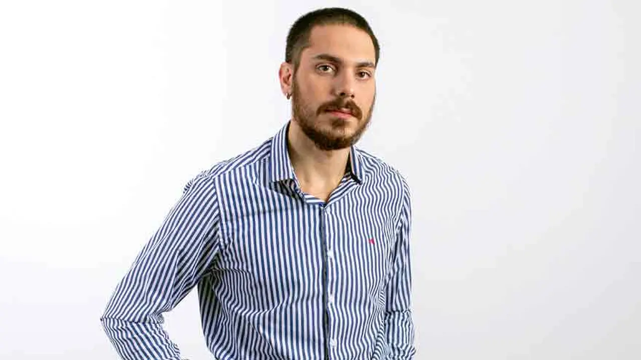 Roda Azziani: 