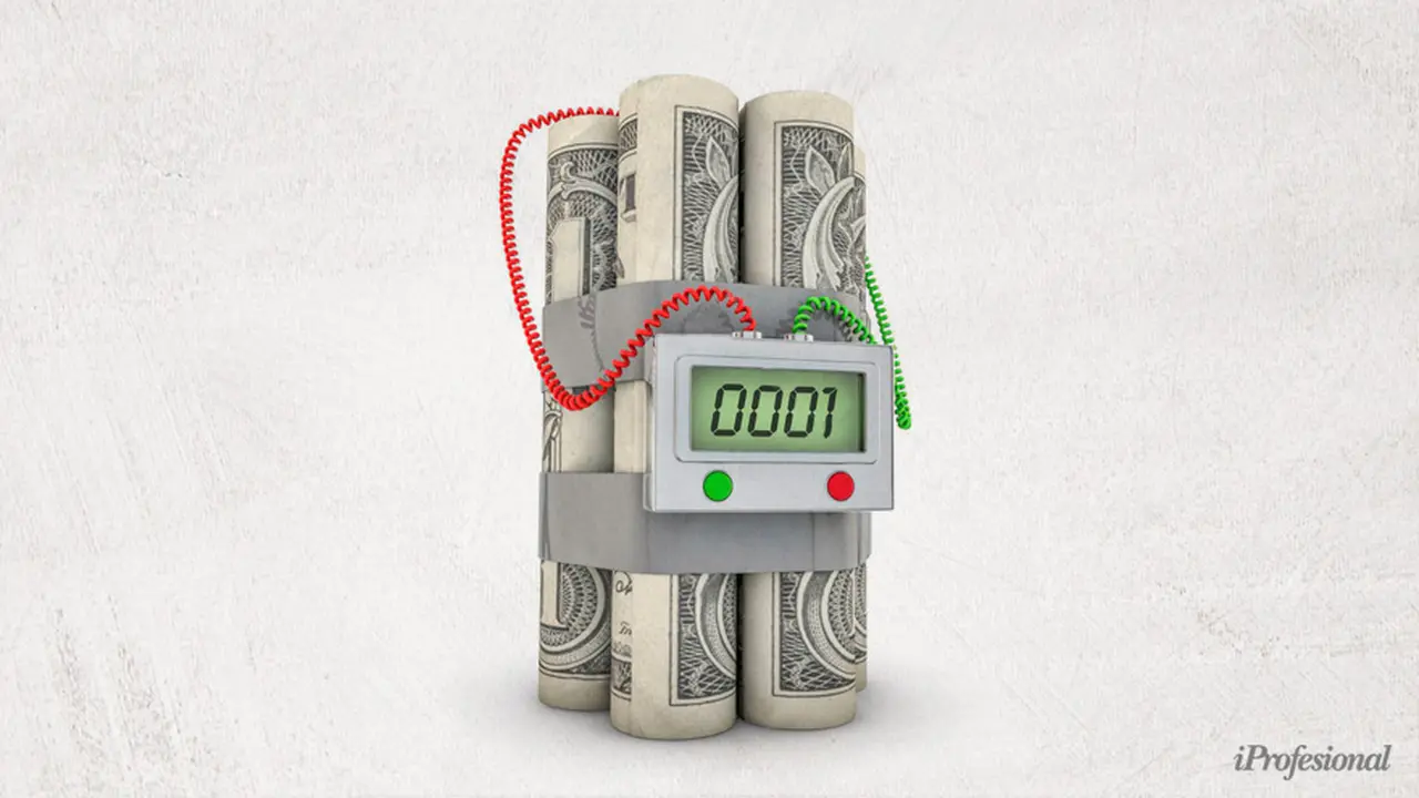 ¿Qué pasaría si el Gobierno deja que el precio del dólar oficial salte?: las peligrosas consecuencias