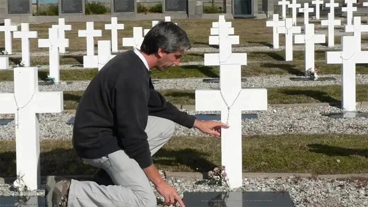 Calendario abril 2021: Día del Veterano y de los Caídos en la Guerra de Malvinas