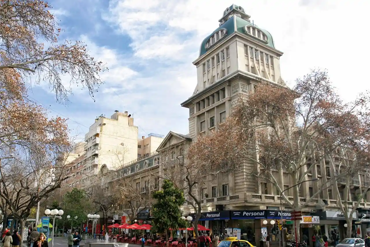 Mendoza: cuál es el costo de la tasa migratoria de 