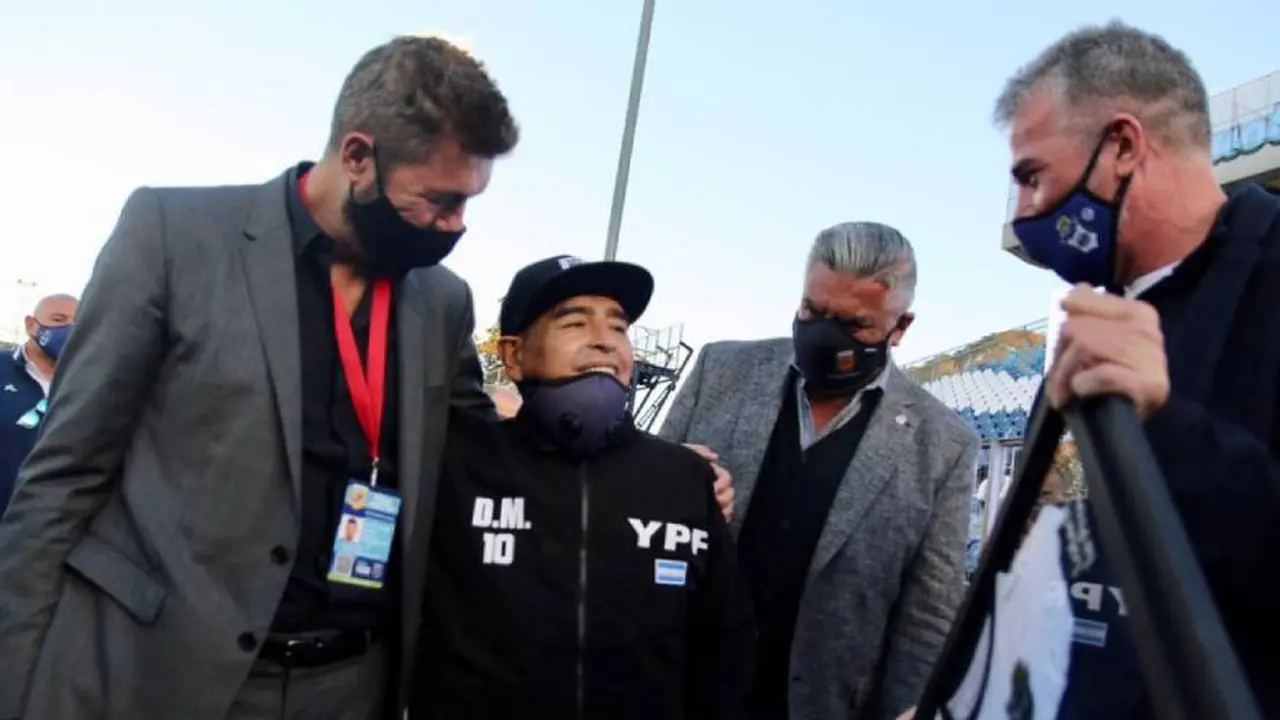 Los problemas de salud que sufrió Maradona, que murió este miércoles a los 60 años