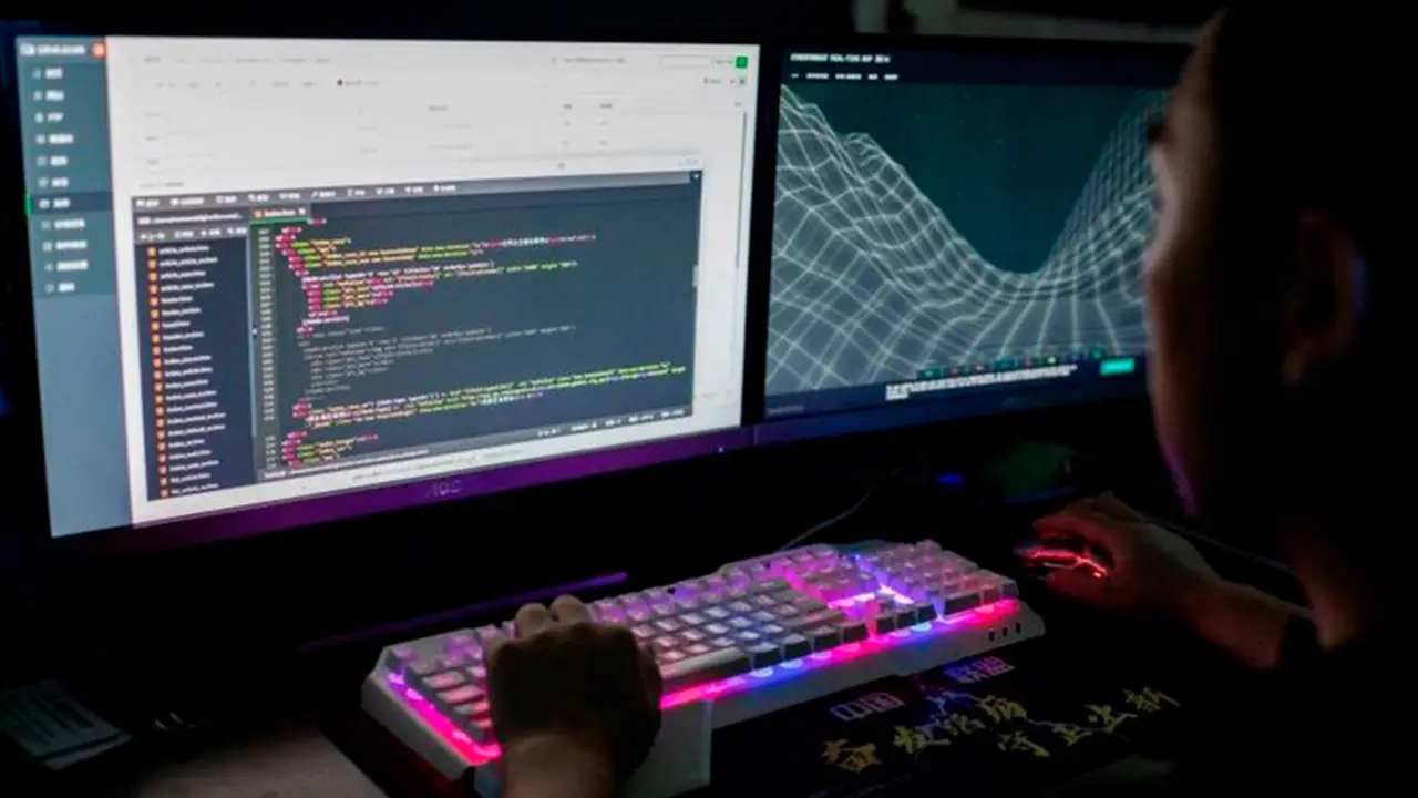 Burnout en IT por horarios a trasmano, cantidad de horas de pantalla y trabajo difícil de ser percibido por los demás