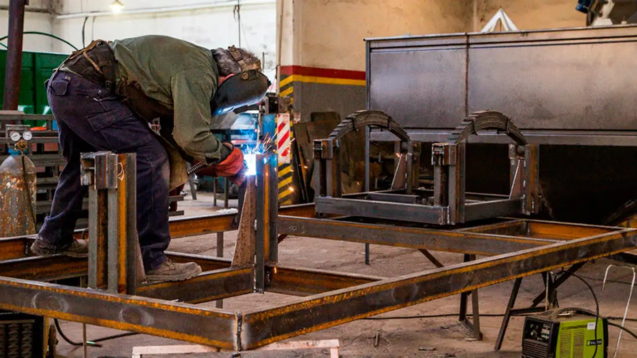 El programa ATP8 permitió el pago del salario complementario correspondiente a noviembre de 33.873 empresas, un universo de 536.312 trabajadores con una inversión superior a los mil millones.