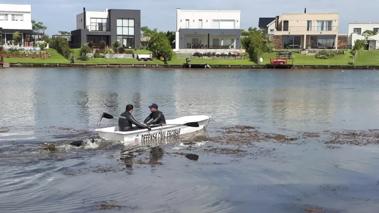 Tragedia en Escobar: hallaron el cuerpo del joven que cayó en el lago artificial de un country