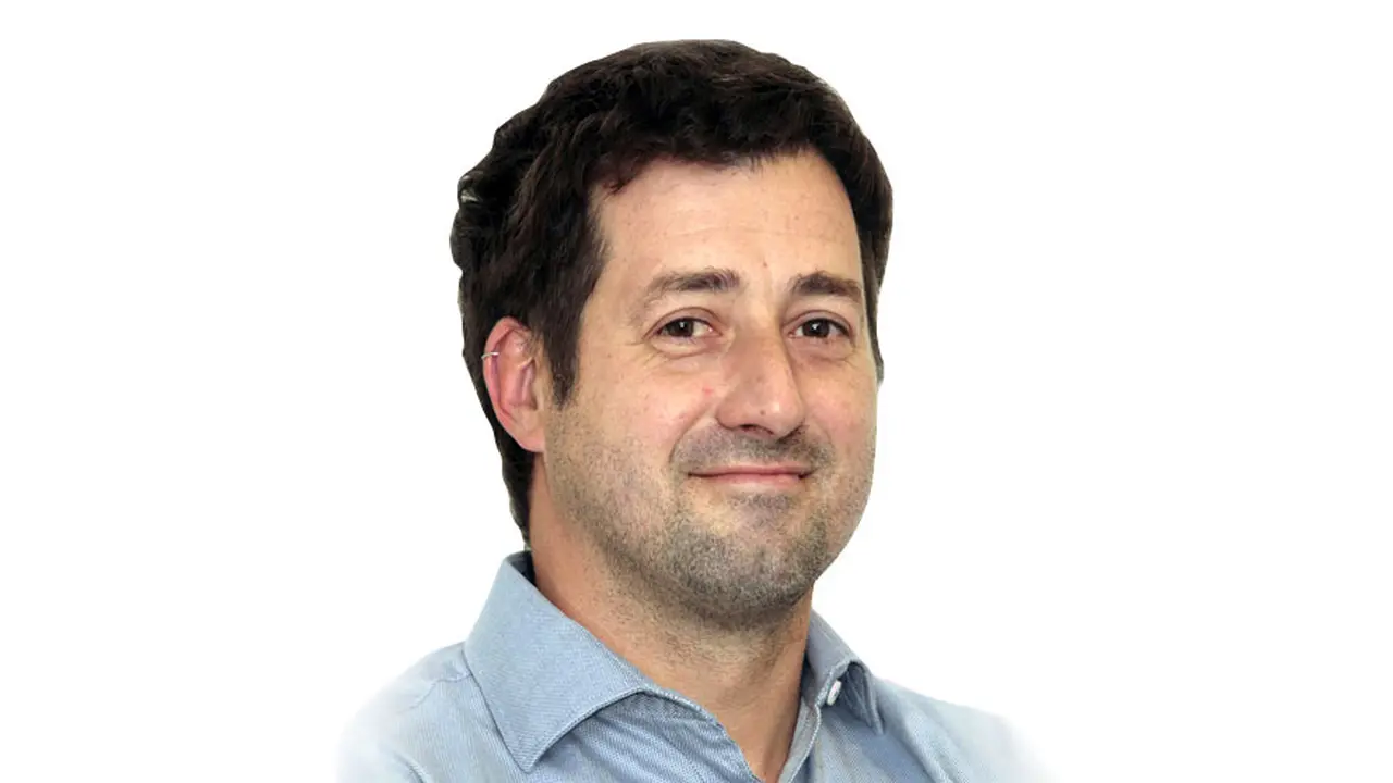 Carlos Lizarralde: 
