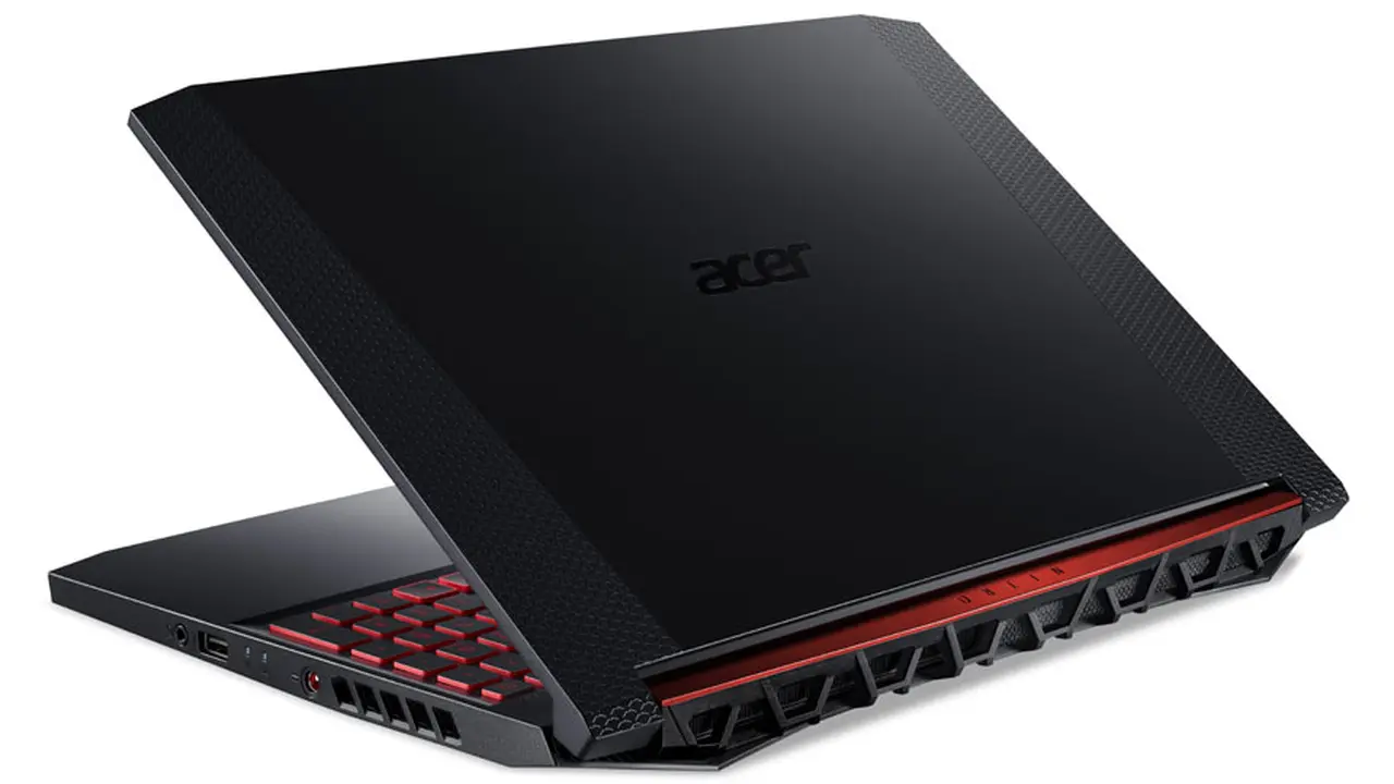 Esta laptop de Acer es ideal para quienes deban realizar tareas pesadas.
