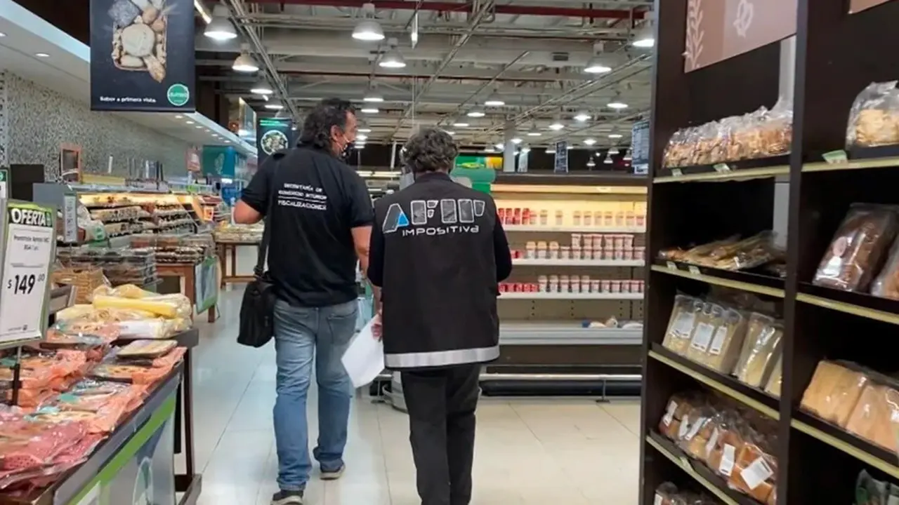 La AFIP también colabora en las inspecciones a las grandes cadenas de supermercados 