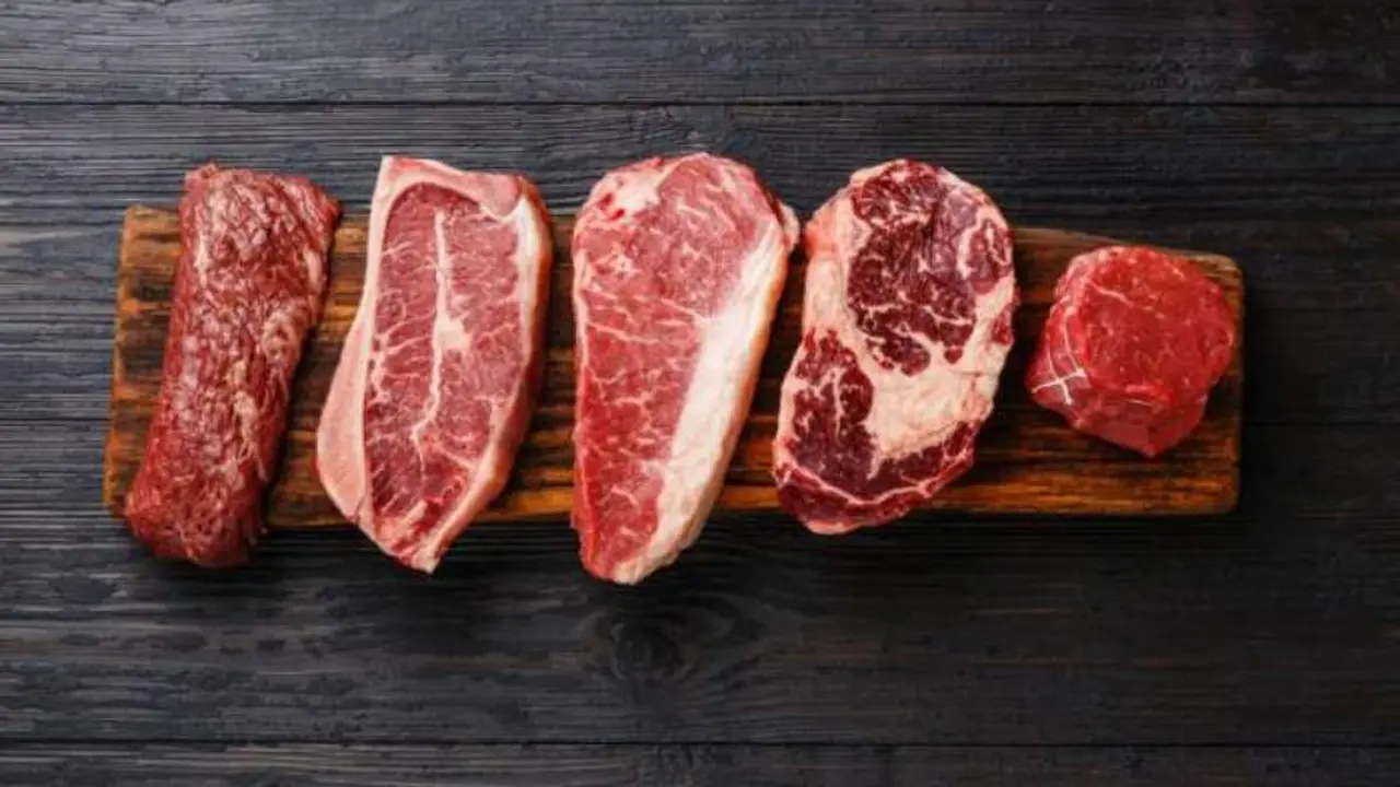 Frigorífico cierra sus puertas ante la suspensión de las exportaciones de carnes.