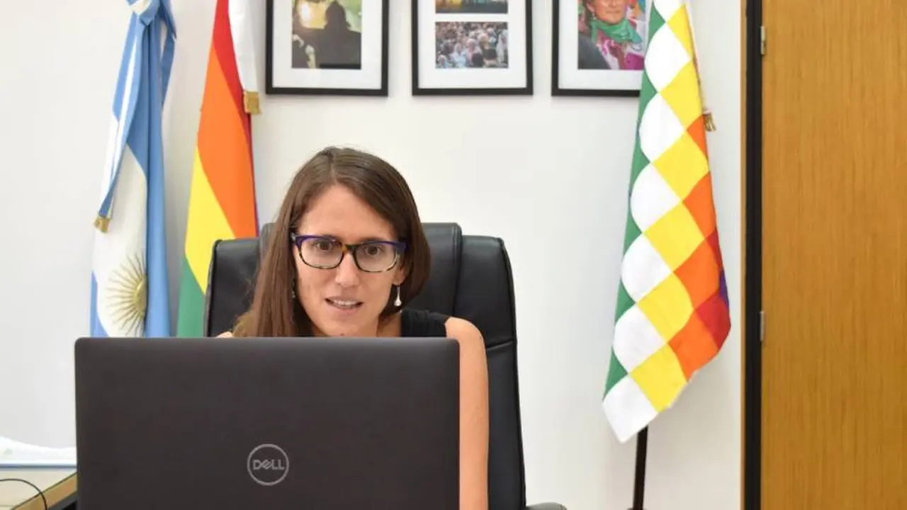 Elizabeth Gómez Alcorta, quedó nuevamente en el ojo de la tormenta al revelarse nuevos gastos polémicos que realizó