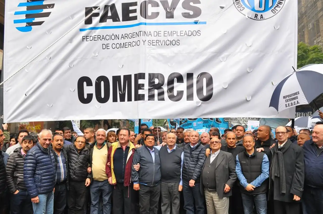 Escala salarial empleados de comercio: el acuerdo de FAECYS.