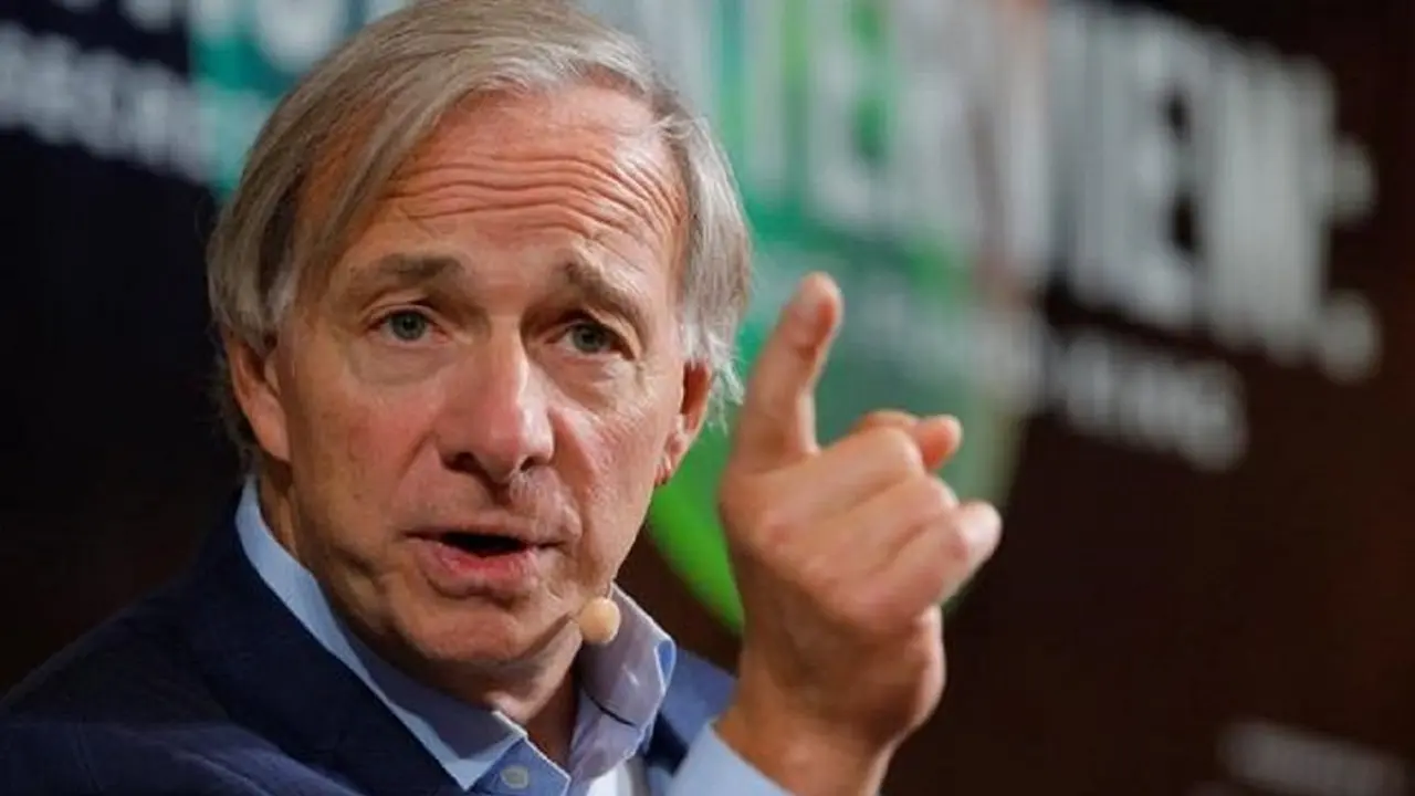 El multimillonario Ray Dalio pronostica un 