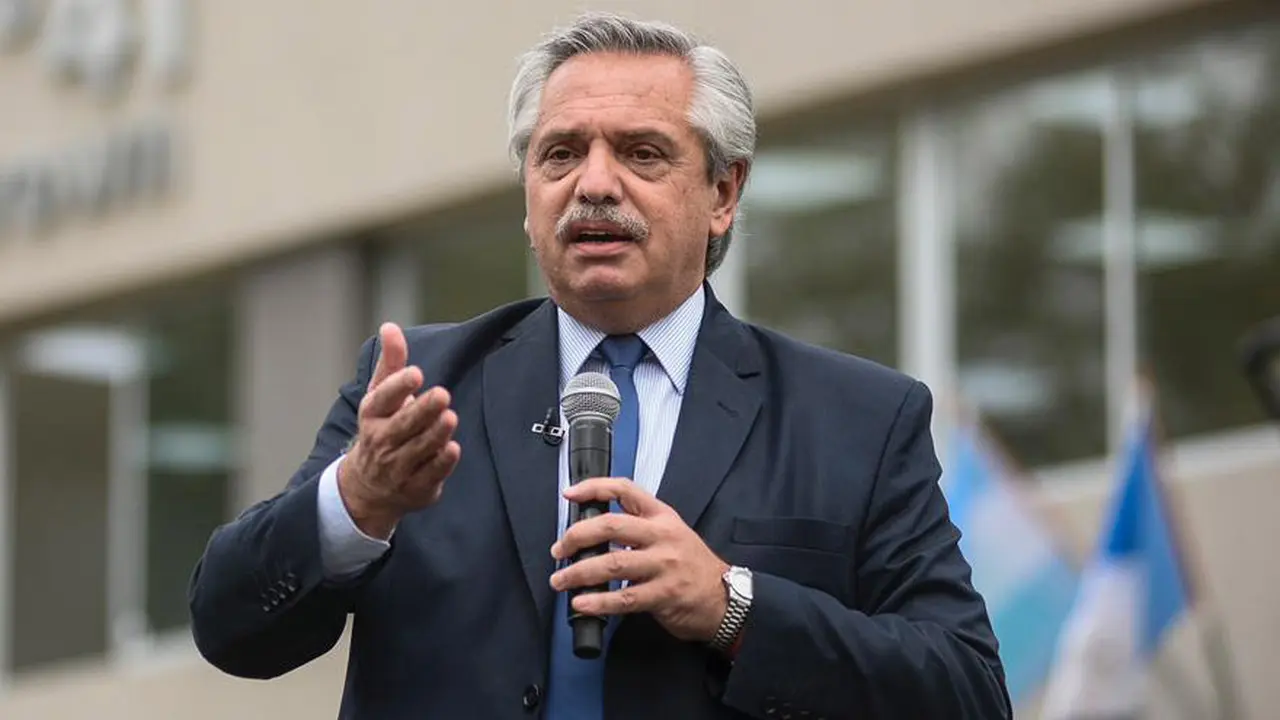 El Presidente ya no disimula