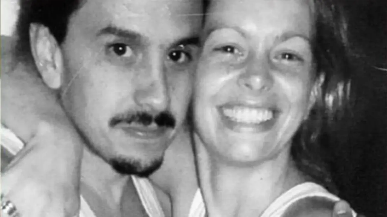 Martín junto a su hermana Cecilia