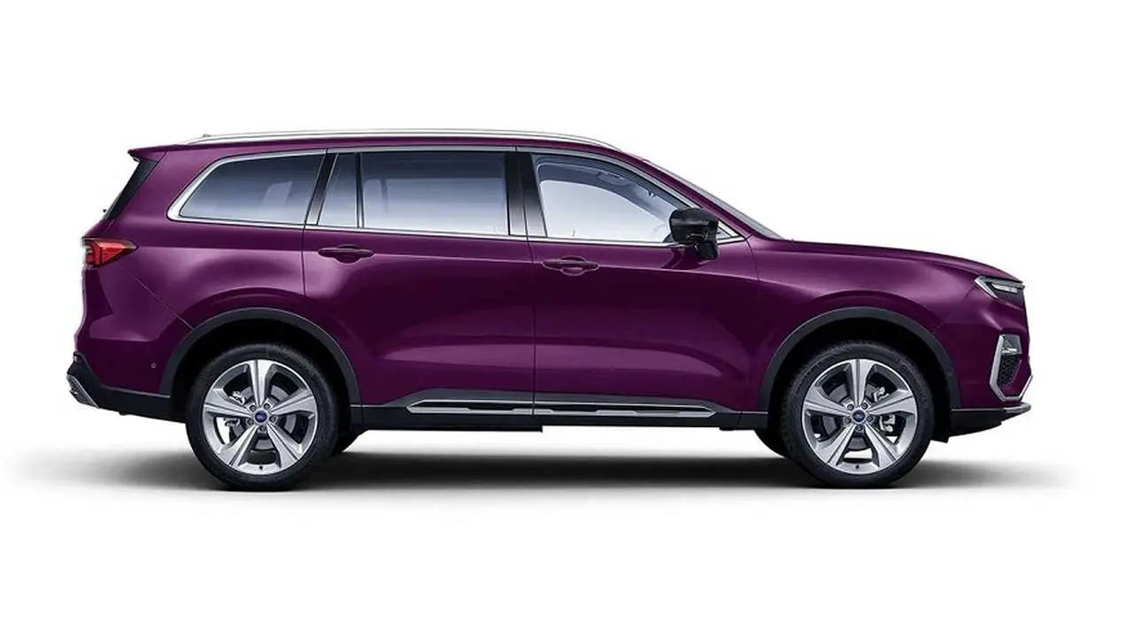 El nuevo Ford Equator tiene espacio para 6 u 8 pasajeros.