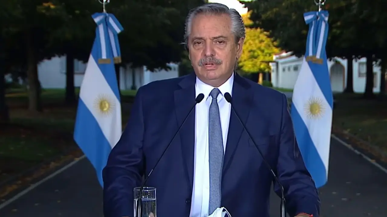 El Gobierno publicó el decreto con las nuevas restricciones que rigen desde mañana: el texto completo