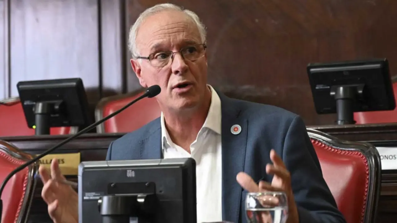 Daniel Gollán habló acerca de una posible reforma del sistema sanitario