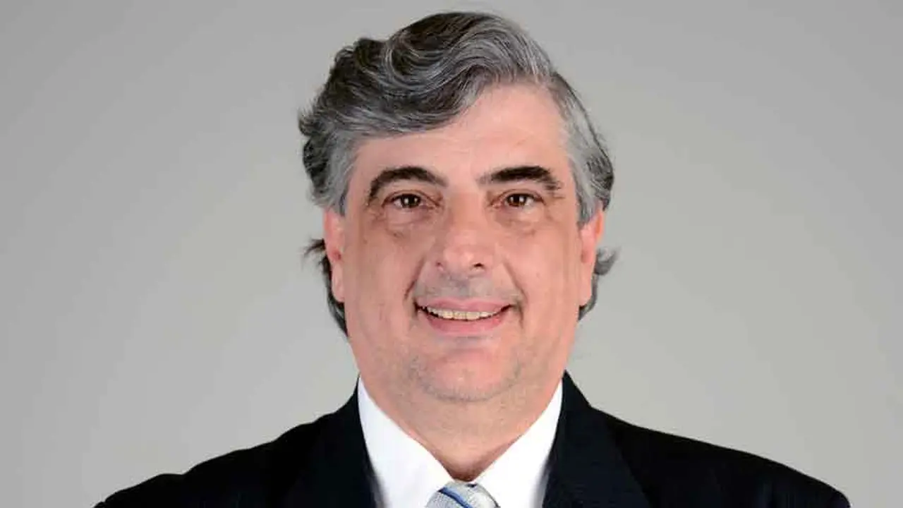 Daniel Zambrano: 