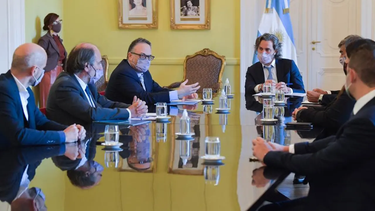 Cafiero y Kulfas lanzaron los nuevos créditos para Pymes tecnológicas.