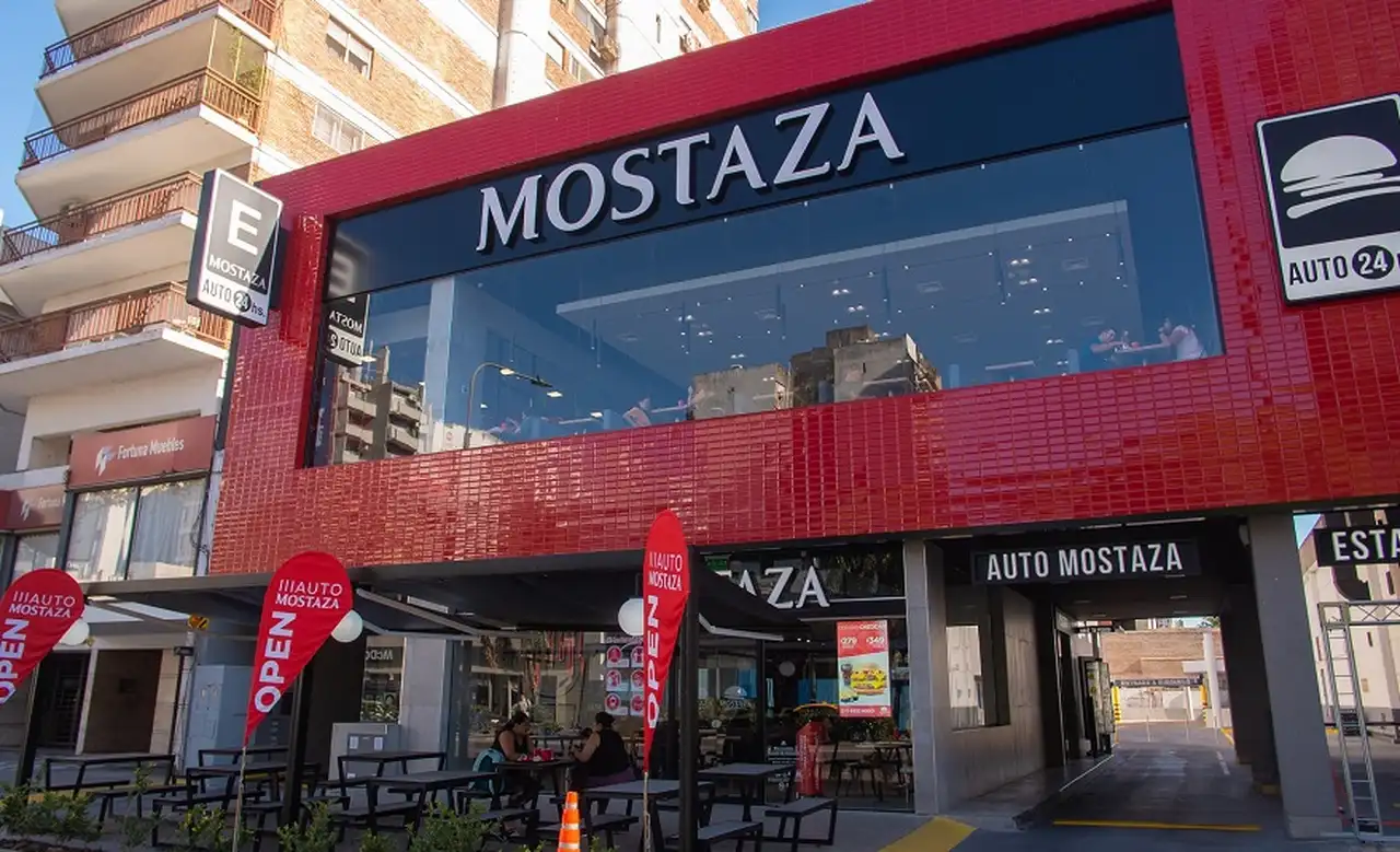 Nuevo local de Mostaza en Rosario, Santa Fe