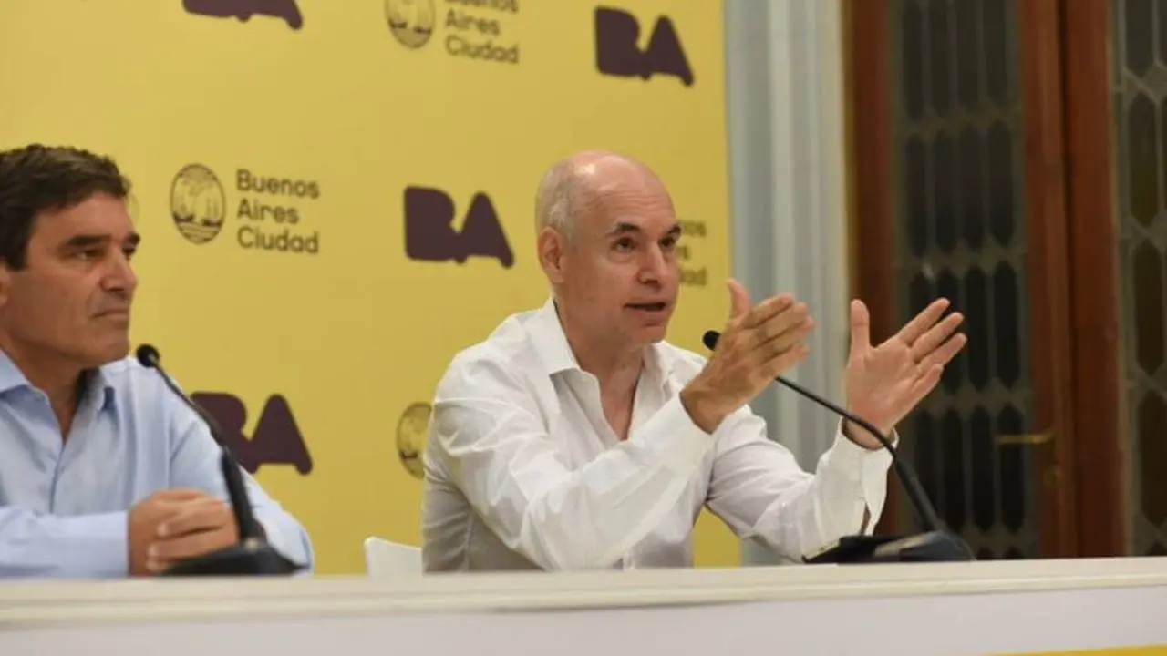 Larreta pretende que el ciclo secundario vuelva a las clases presenciales