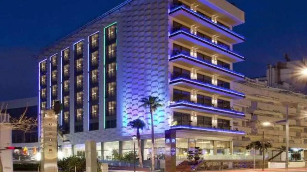 El MiM Sitges fue el primer hotel que adquirió Messi en 2017, dando inicio al negocio hotelero 