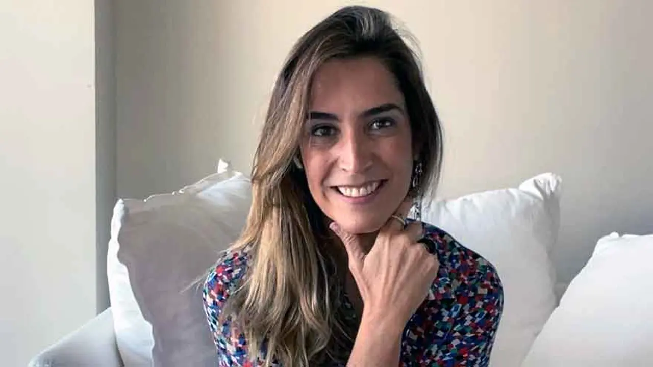 Adriana Grineberg: 