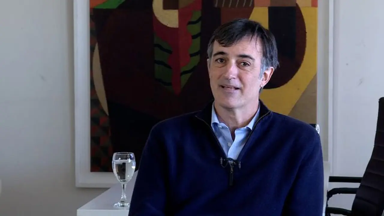 Esteban Bullrich habla con su hija de 6 años mediante una app que creó un emprendedor argentino: cómo es la herramienta