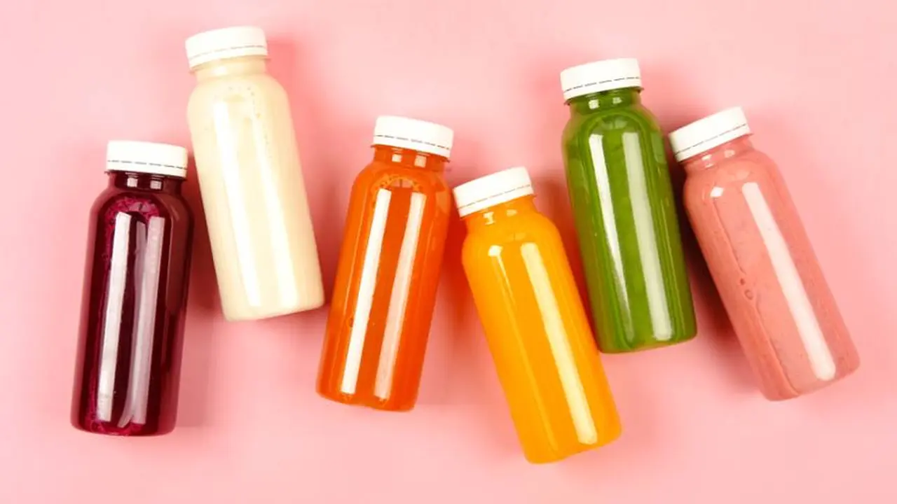 Los jugos industriales tienen altas cantidades de azúcar y poco contenido nutritivo
