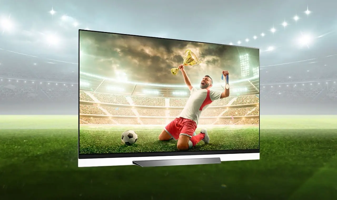Los fabricantes intentan seducir a los consumidores con nuevas tecnologías en sus TV.