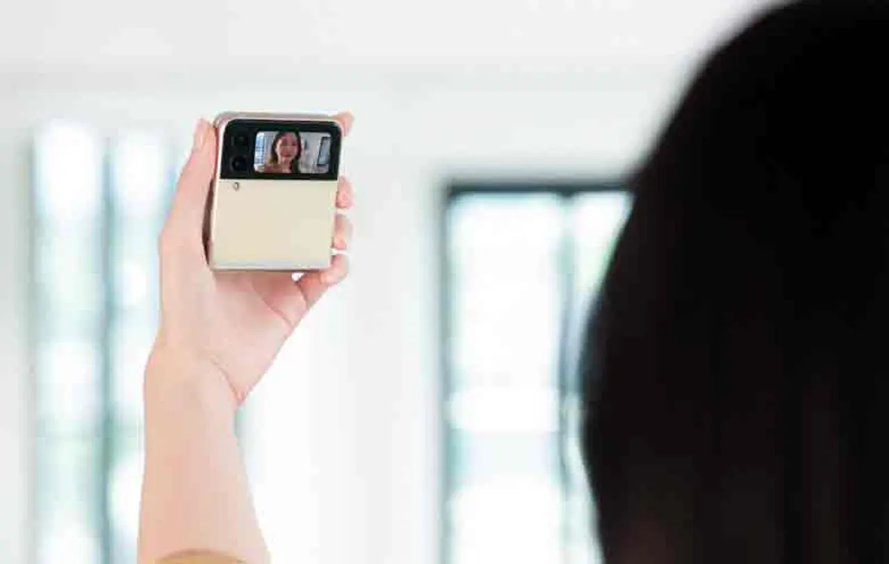 Selfie con el Z Flip3.