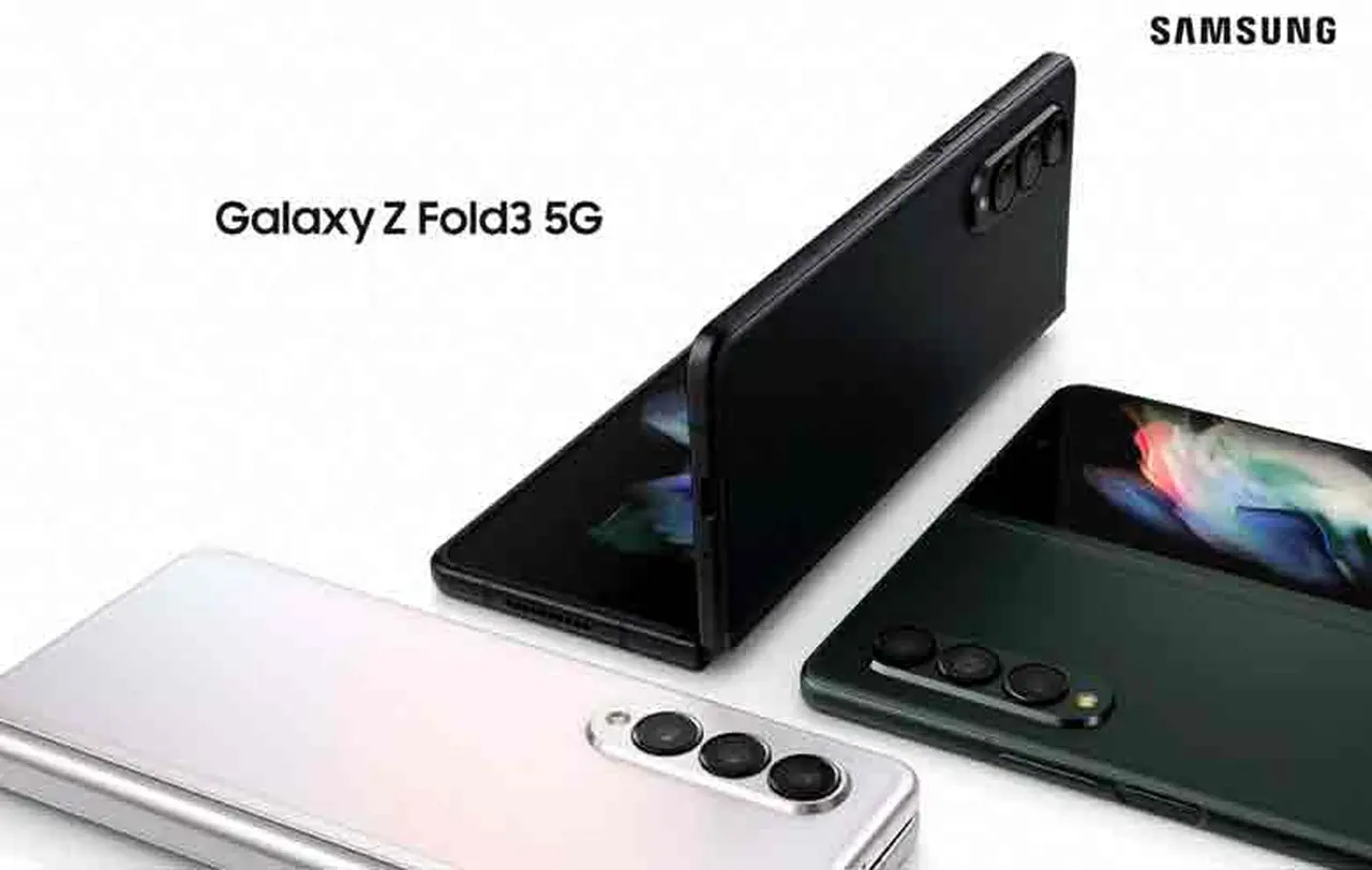 El Z Flip3 en sus modalidades diferentes.