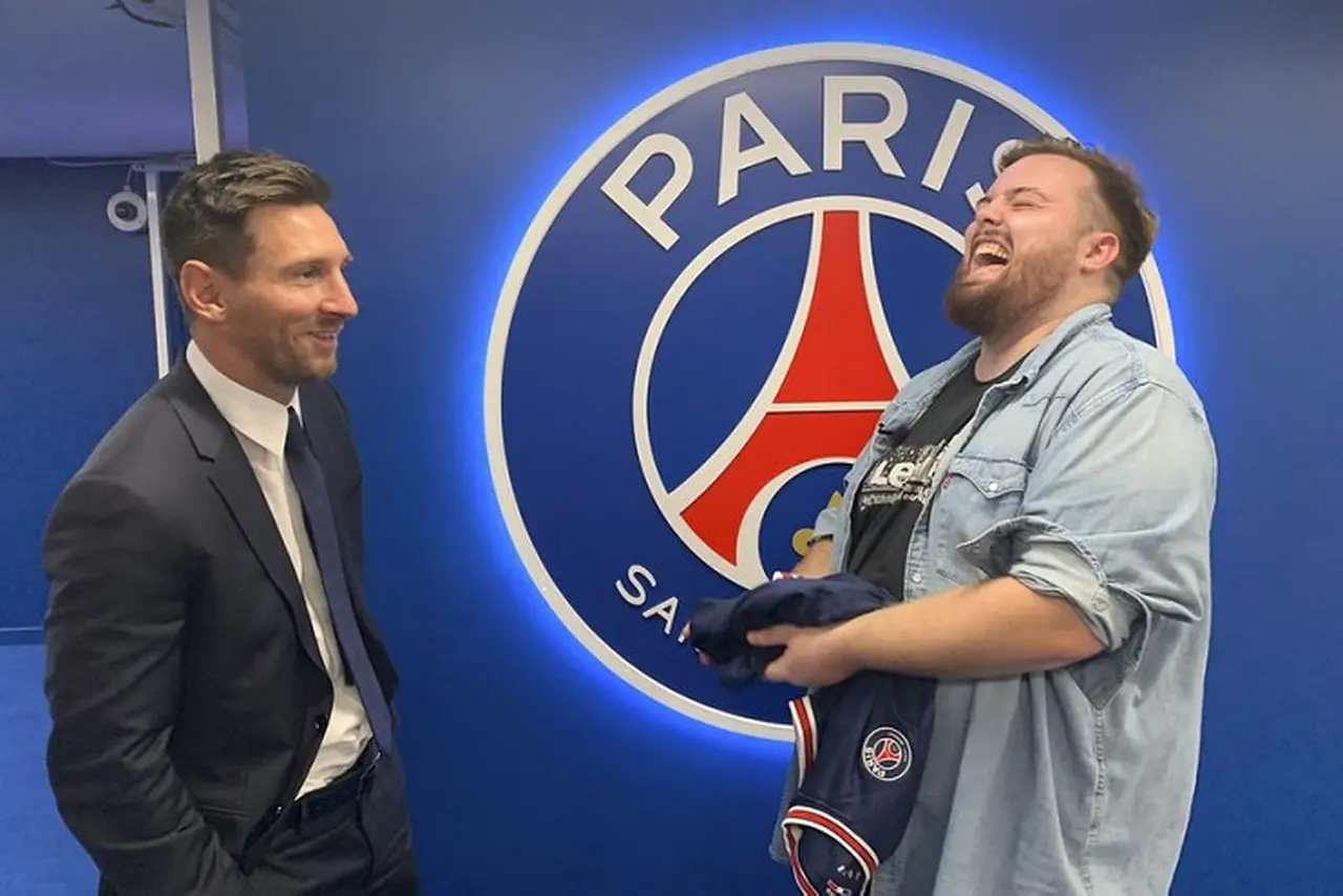 Messi hizo su primer vivo de Twitch con Ibai Llanos, en pleno Parque de los Príncipes