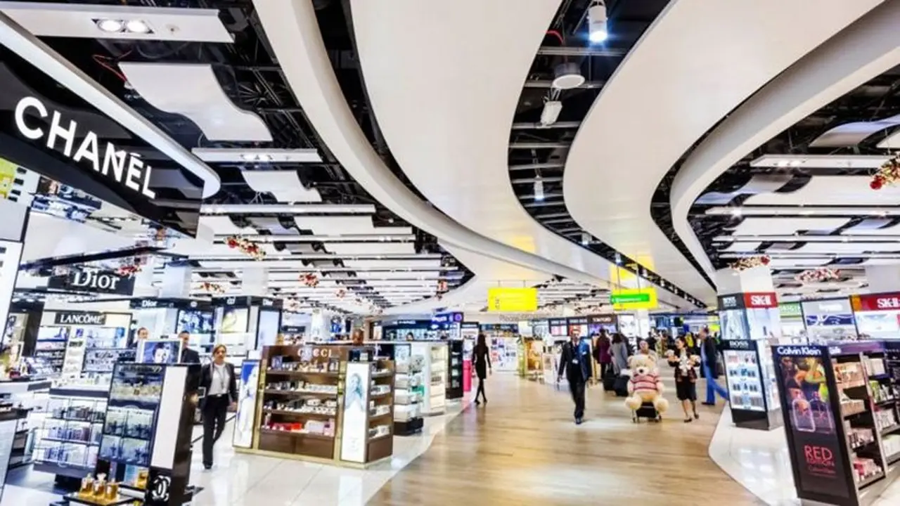 Duty Free Shop acepta dólares estadounidenses, euros, pesos argentinos, pesos uruguayos, pesos chilenos y reales brasileños