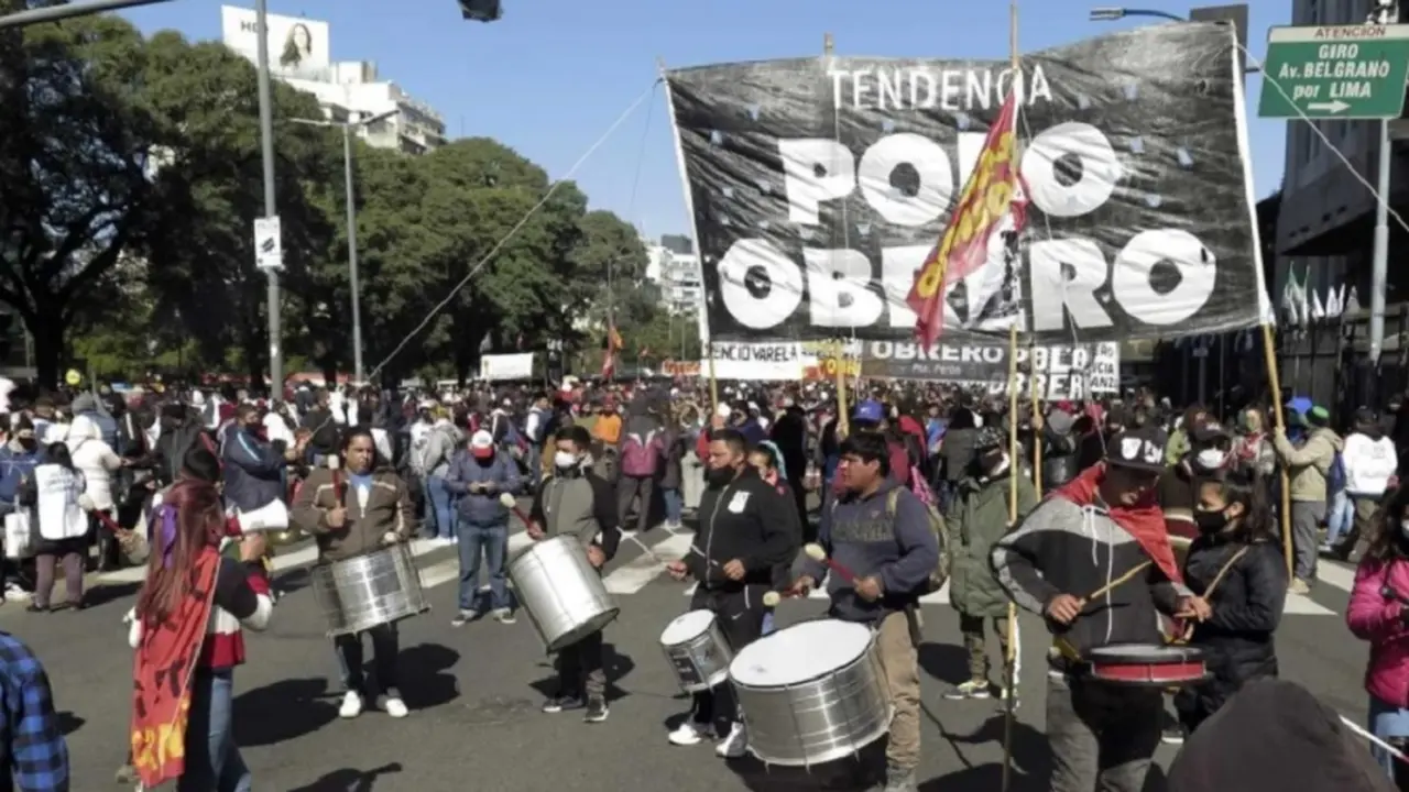 Problemas con las marcas y disconformidad con los reclamos sociales.
