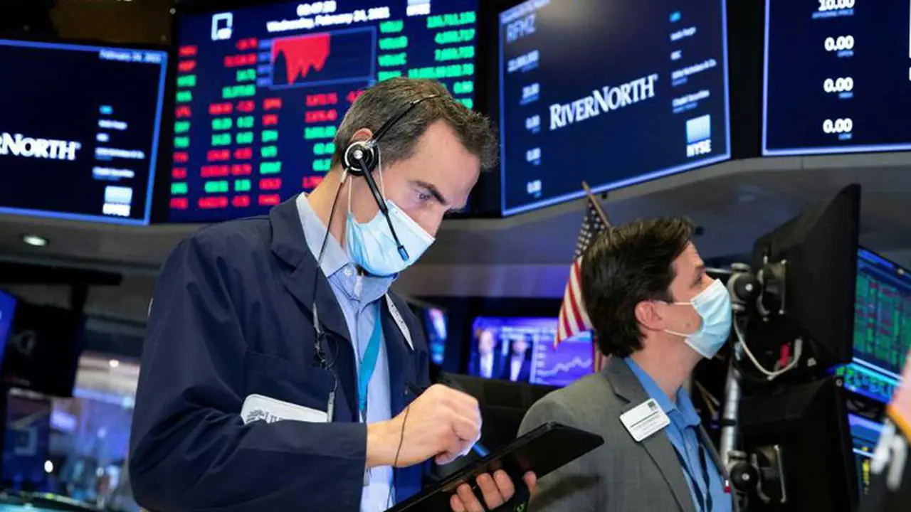os papeles de los bancos arrancaron 15% arriba en el 
