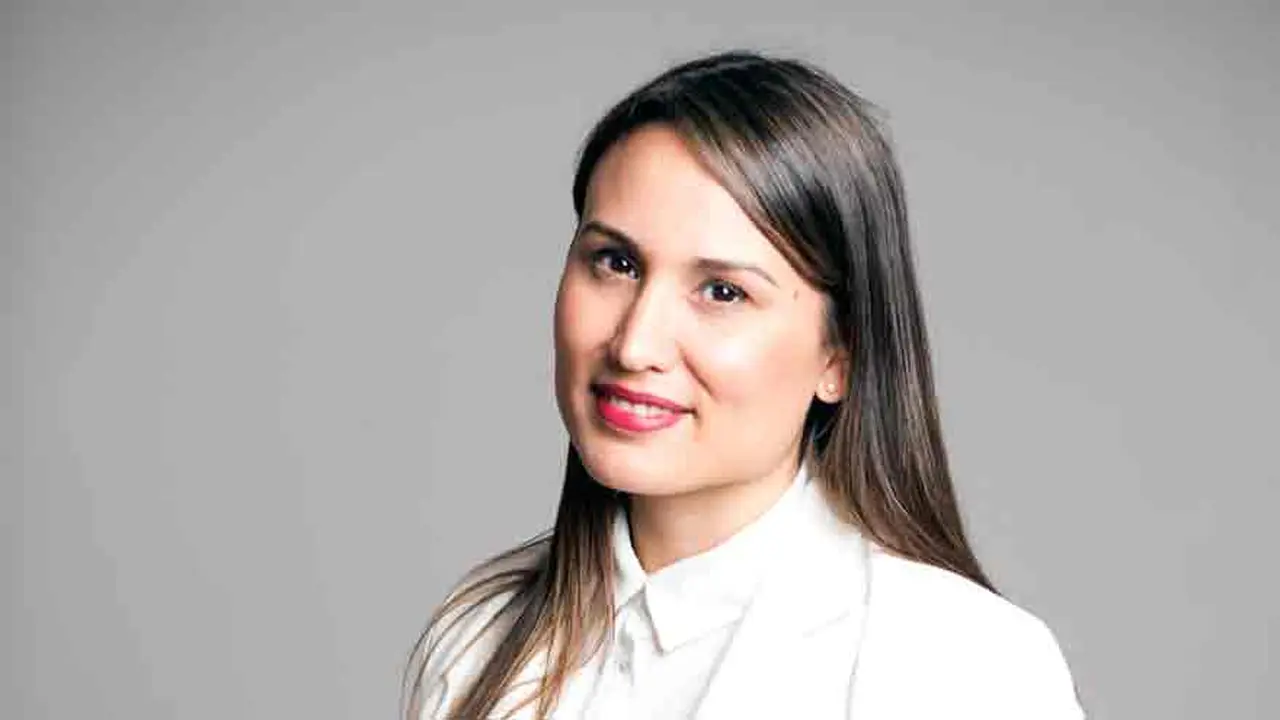 Sabrina Castelli: 