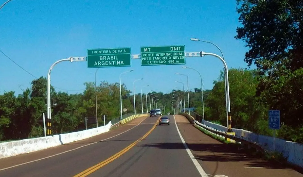 El free shop de Iguazú se encuentra en la frontera entre Argentina y Brasil.
