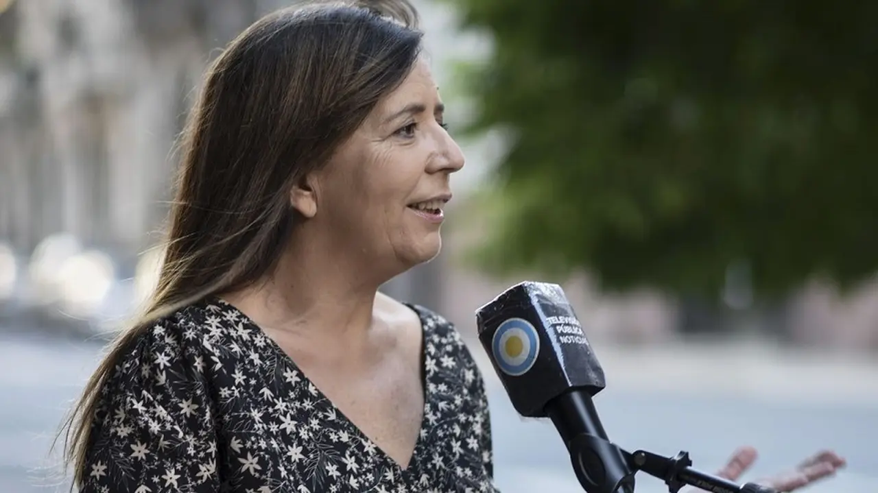 No aclares que oscurece: las declaraciones de la portavoz presidencial Gabriela Cerrutti dejaron una sensación de inquietud en el mercado financiero