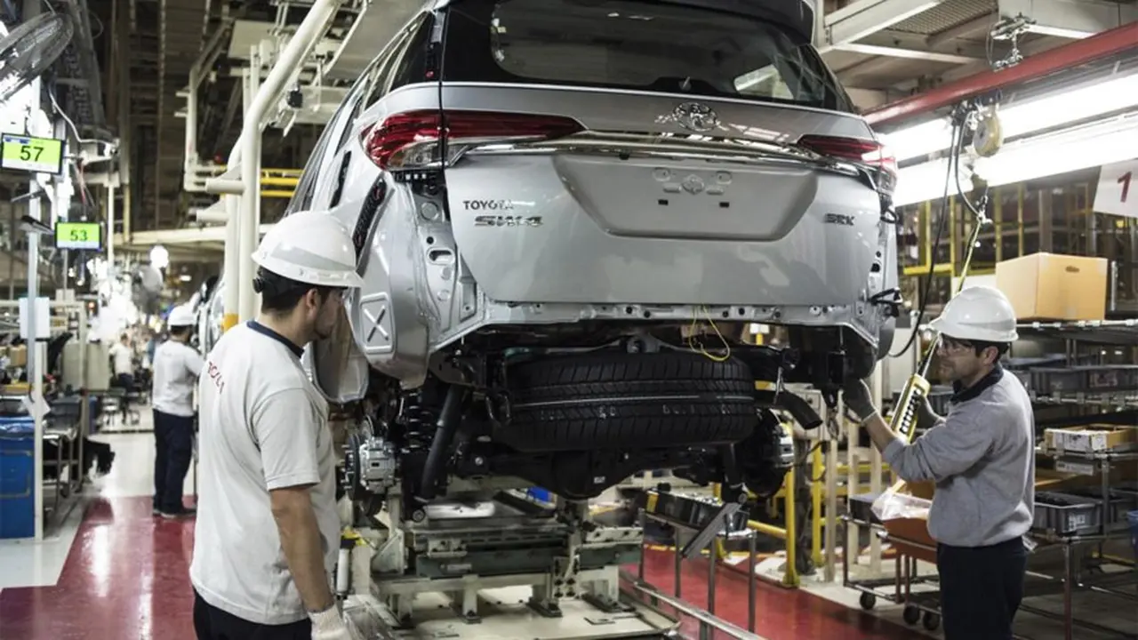 Toyota comparte el plan de residuos con los autopartistas.