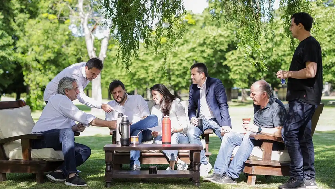 Elecciones: Alberto Fernández se reunió en Olivos con dirigentes y candidatos del Frente de Todos