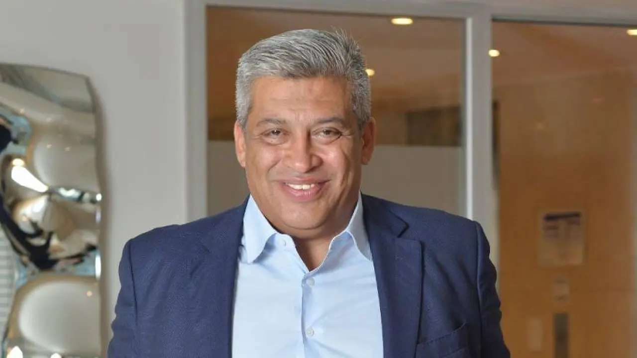 El también dueño de Garbarino estáa a la espera de la decisión del ENACOM sobre el aval o no a los papeles que demuestran que es dueño de Continental