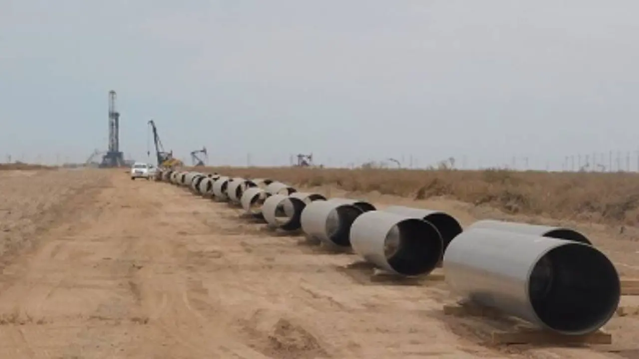Preocupa la  la ausencia de competencia entre los proveedores de los caños y materiales para la demorada y emblemática obra del nuevo gasoducto 