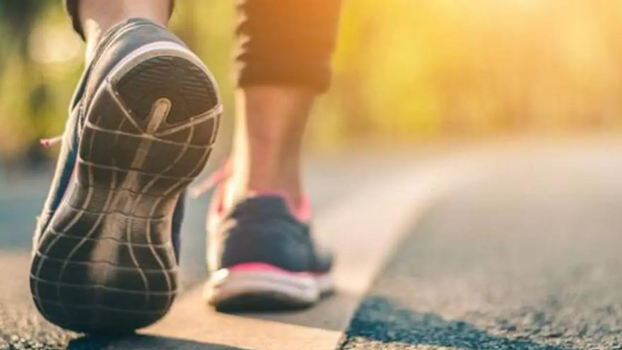 El estudio revela cuántos pasos hay que caminar por día