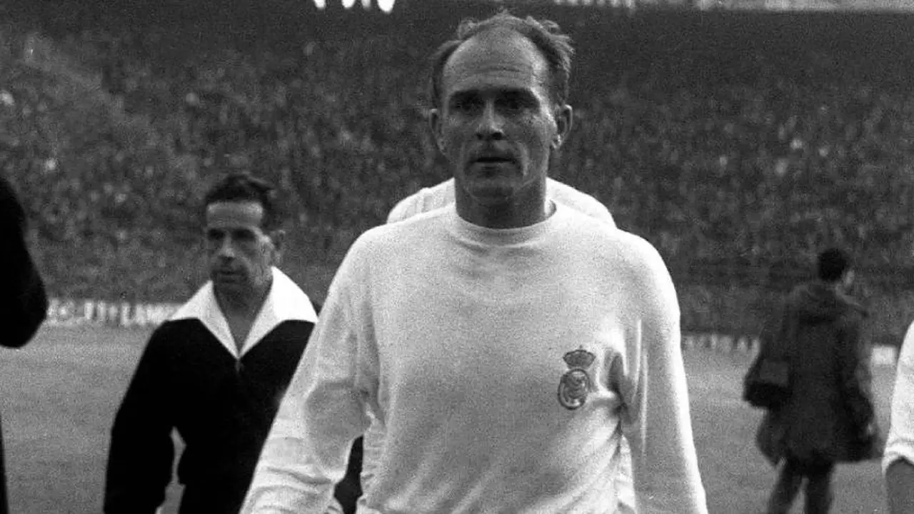 Alfredo Distéfano es uno de los argentinos que ganó el Balón de Oro antes que Messi