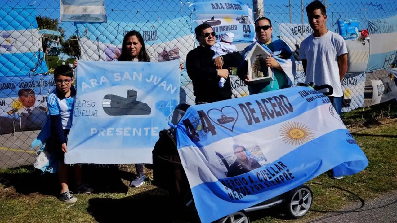 Macri está procesado por presunto espionaje ilegal de familiares de víctimas del ARA San Juan