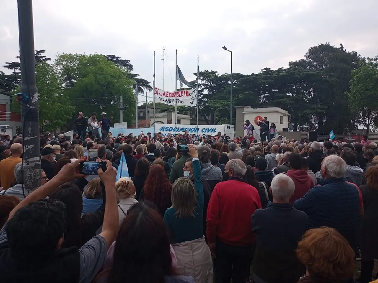 El macrismo hizo del reclamo contra el cierre de El Palomar un 