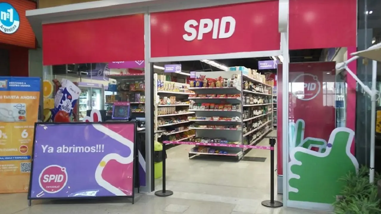 La chilena Cencosud trae al país una nueva cadena de supermercados: cómo es este formato