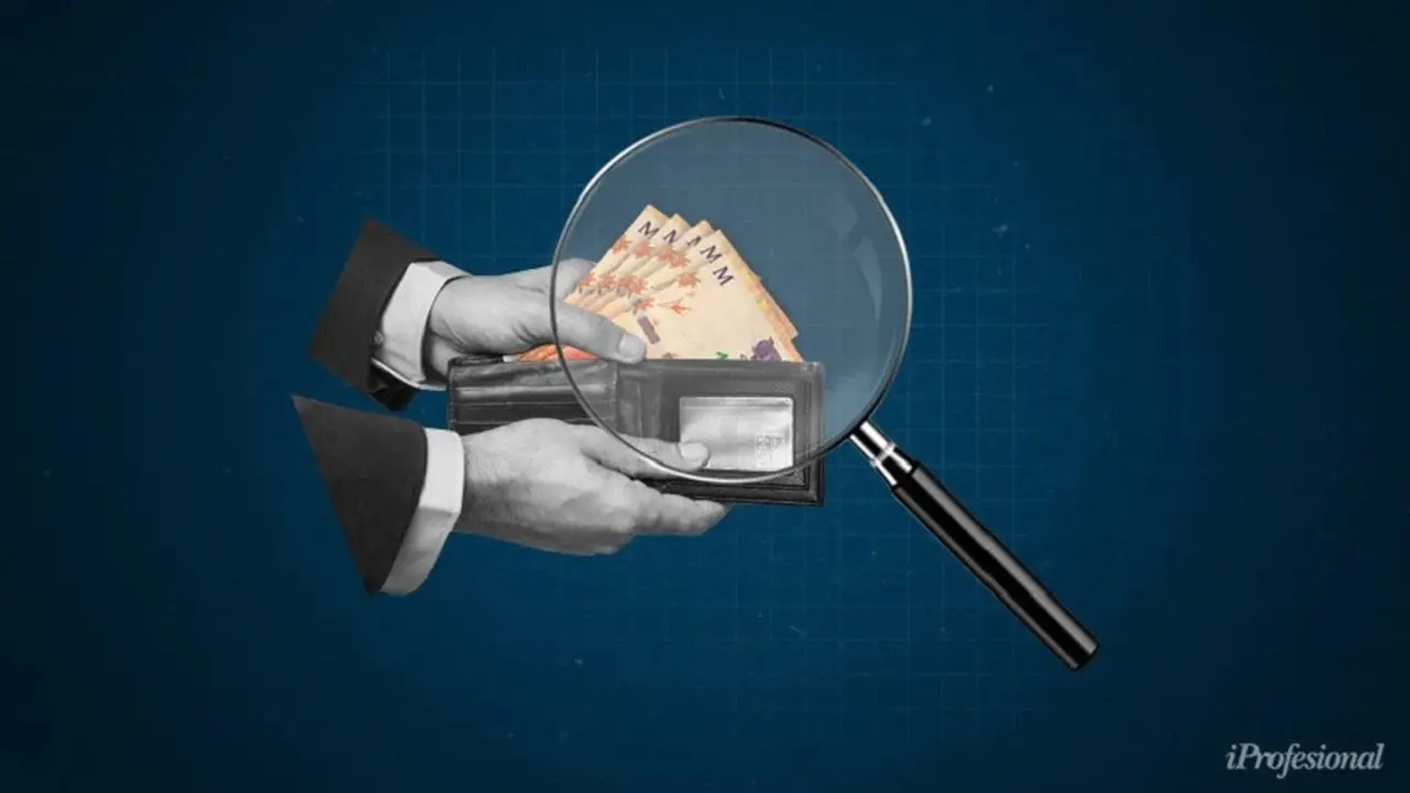 Una forma de invertir los pesos es a través de la compra de activos dolarizados, como son los Cedears.